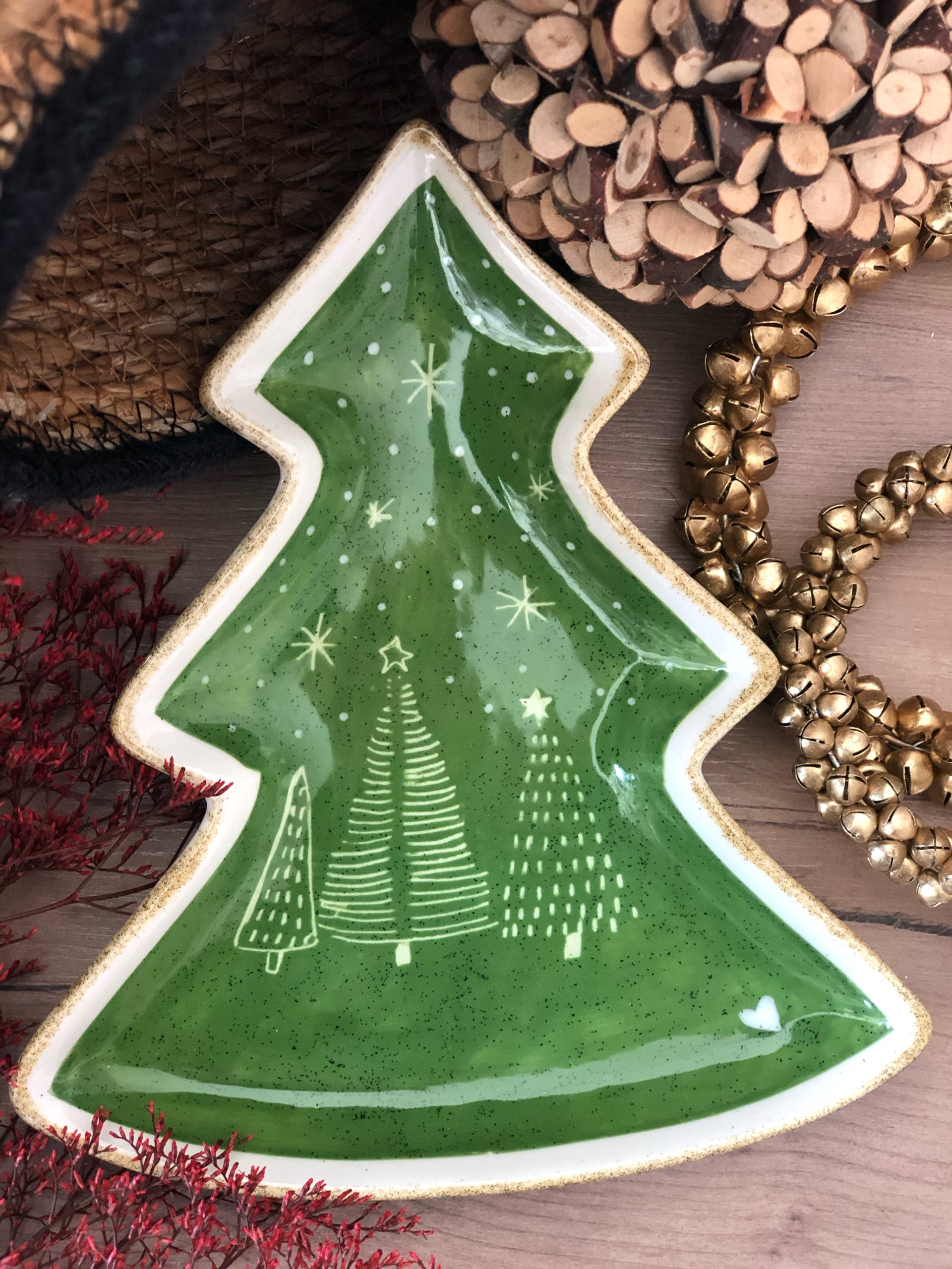 Kit kéramos maison_ ASSIETTE SAPIN (grattage) (2)